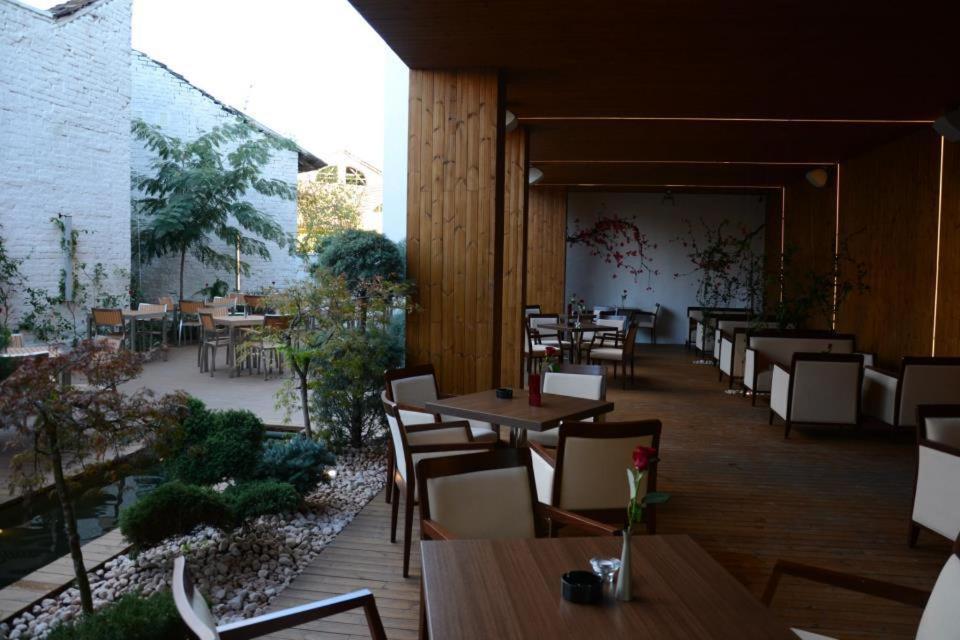 Zenti Plaza Hotel Drobeta Turnu Severin Exterior photo