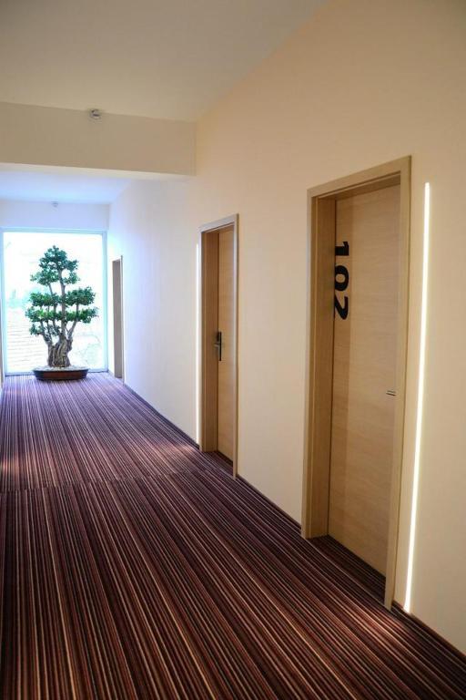 Zenti Plaza Hotel Drobeta Turnu Severin Exterior photo
